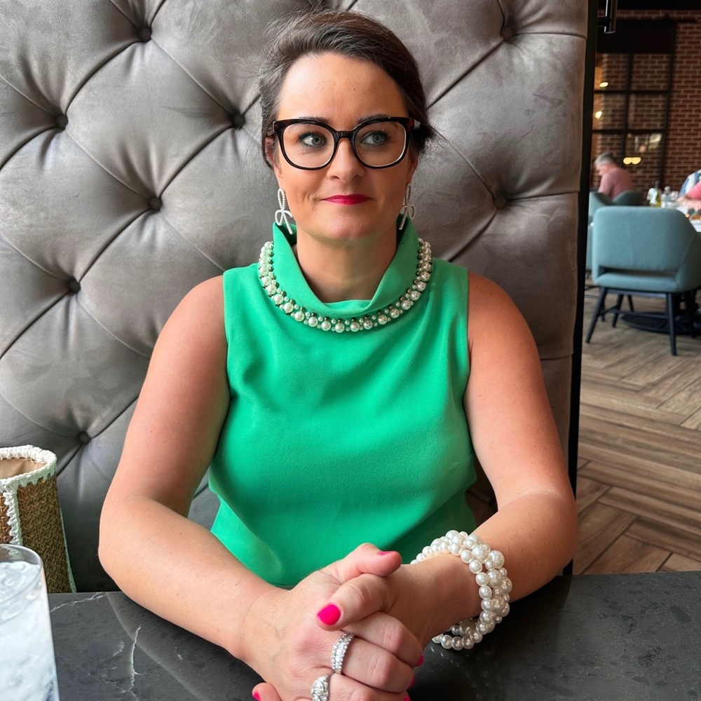 Meet your Posher, Lacey